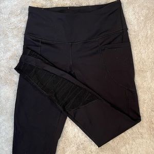 Victoria Secret Leggings size XS.
